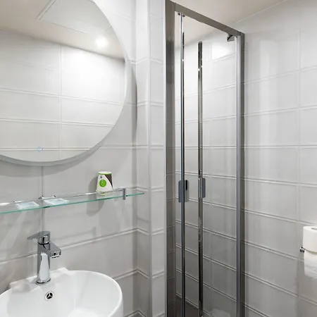 Gerando Hotel Paříž